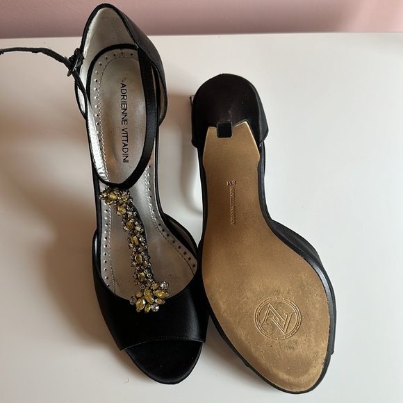 Black open heels - Picture 9 of 9